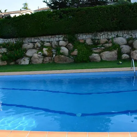 Con Jardin Y Piscina Tossa de Mar