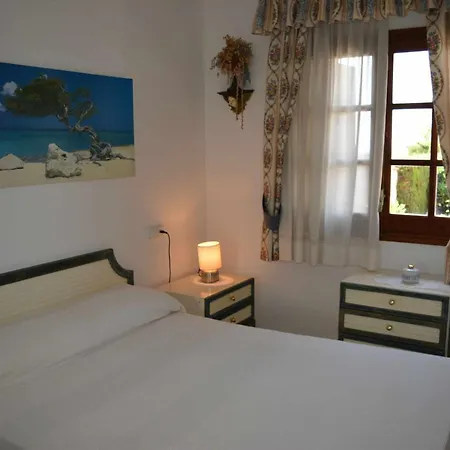 Holiday home Con Jardin Y Piscina *