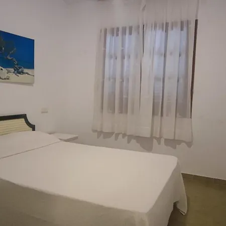 Holiday home Con Jardin Y Piscina